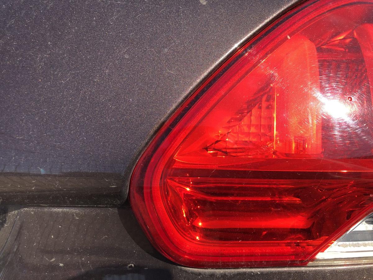Peugeot 2008 I CU Rückleuchte innen rechts Innenteil Heckklappe bis 2016