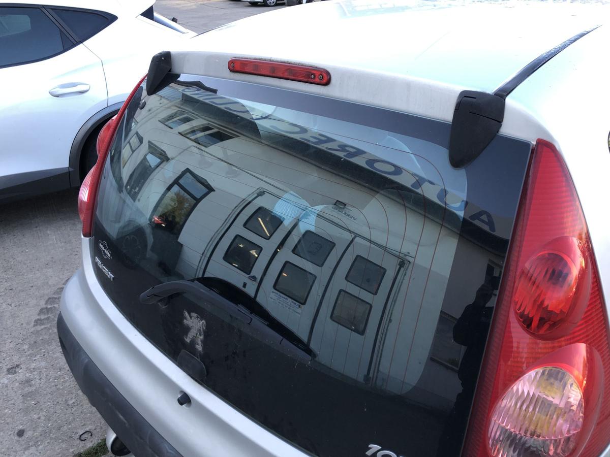 Peugeot 107 Typ P Heckklappe Kofferraumklappe Heckscheibe Kofferraumdeckel