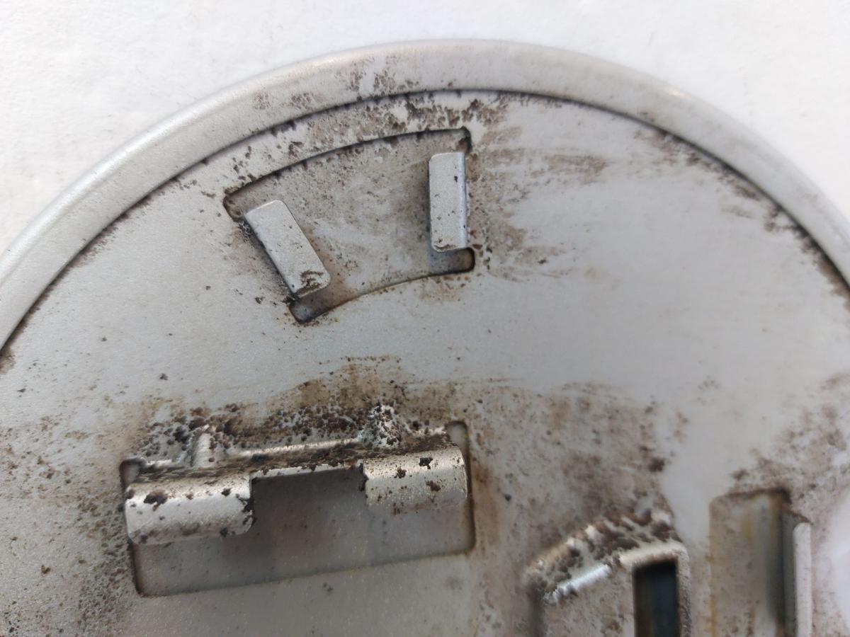 Saab 9-3 YS3 Kombi Tankklappe Tankdeckel Tankverschluss 309 Kristallsilber met
