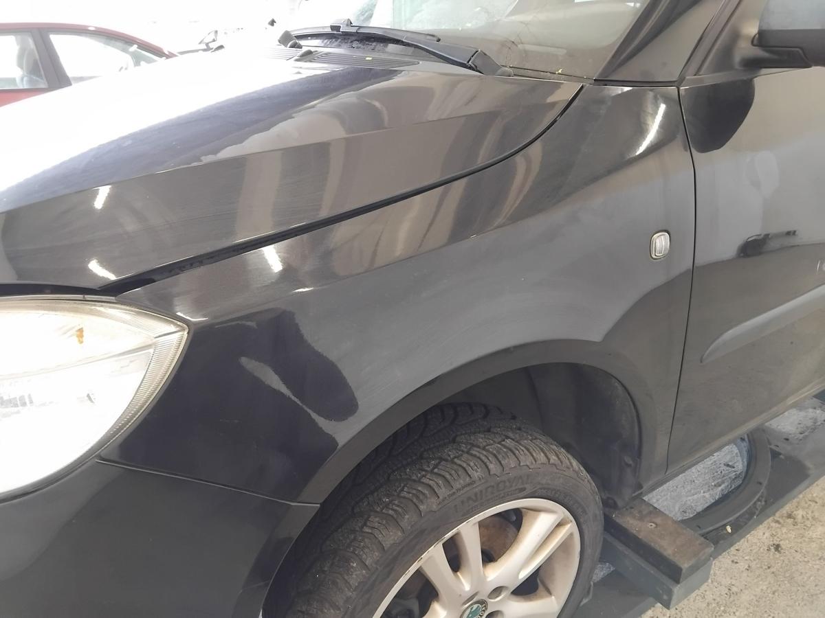 Skoda Roomster 5J original Kotfl&uuml;gel vorn links LF9R Blackmagicmetallic BJ2008