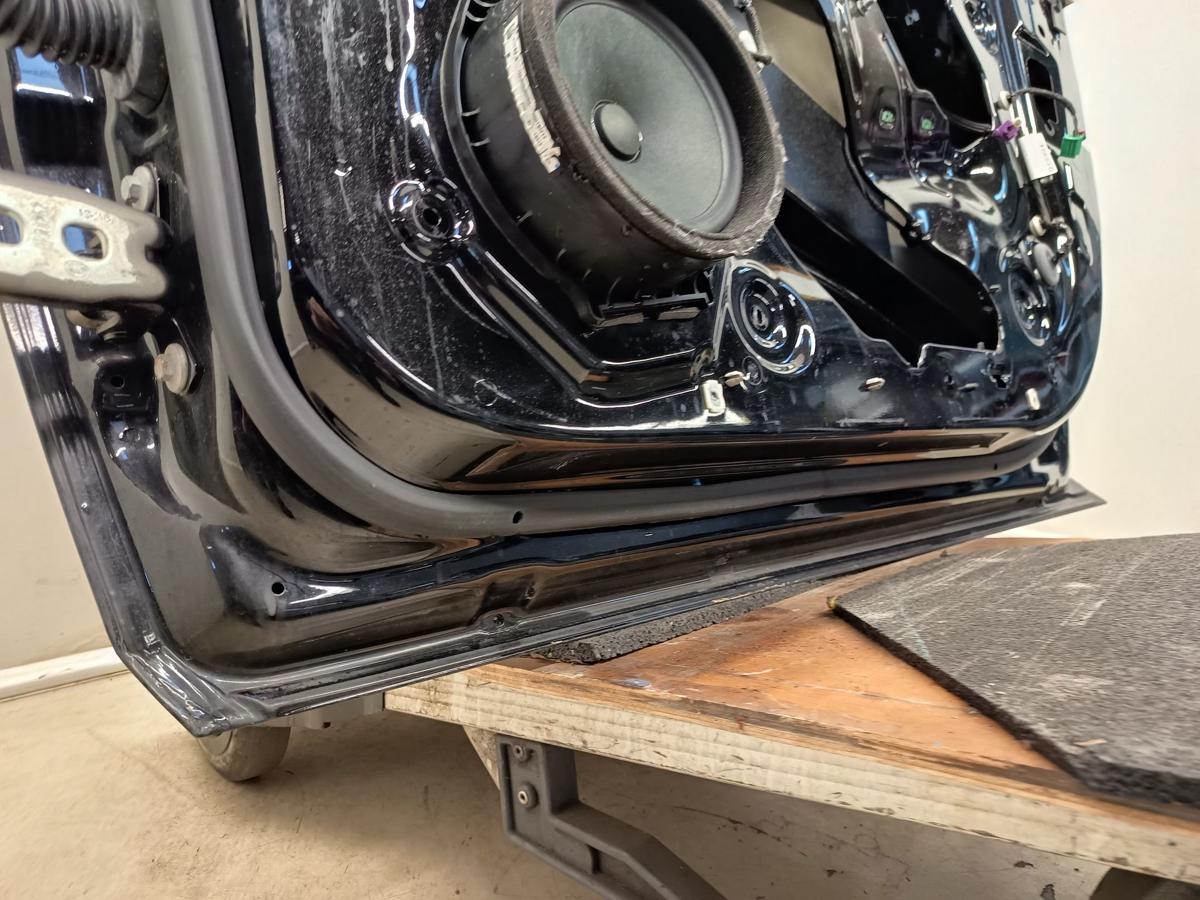 Opel Insignia B original T&uuml;r vorn rechts Beifahrer Rohbau Z22Y Onyx Black Bj2019