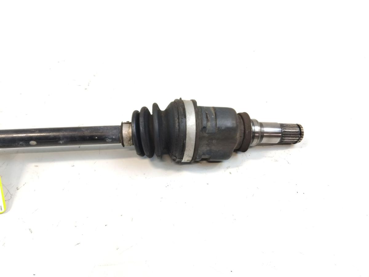 Citroen C1 II orig Antriebswelle Gelenkwelle vorn rechts 1.0VTI 51kw 1KR BJ2014