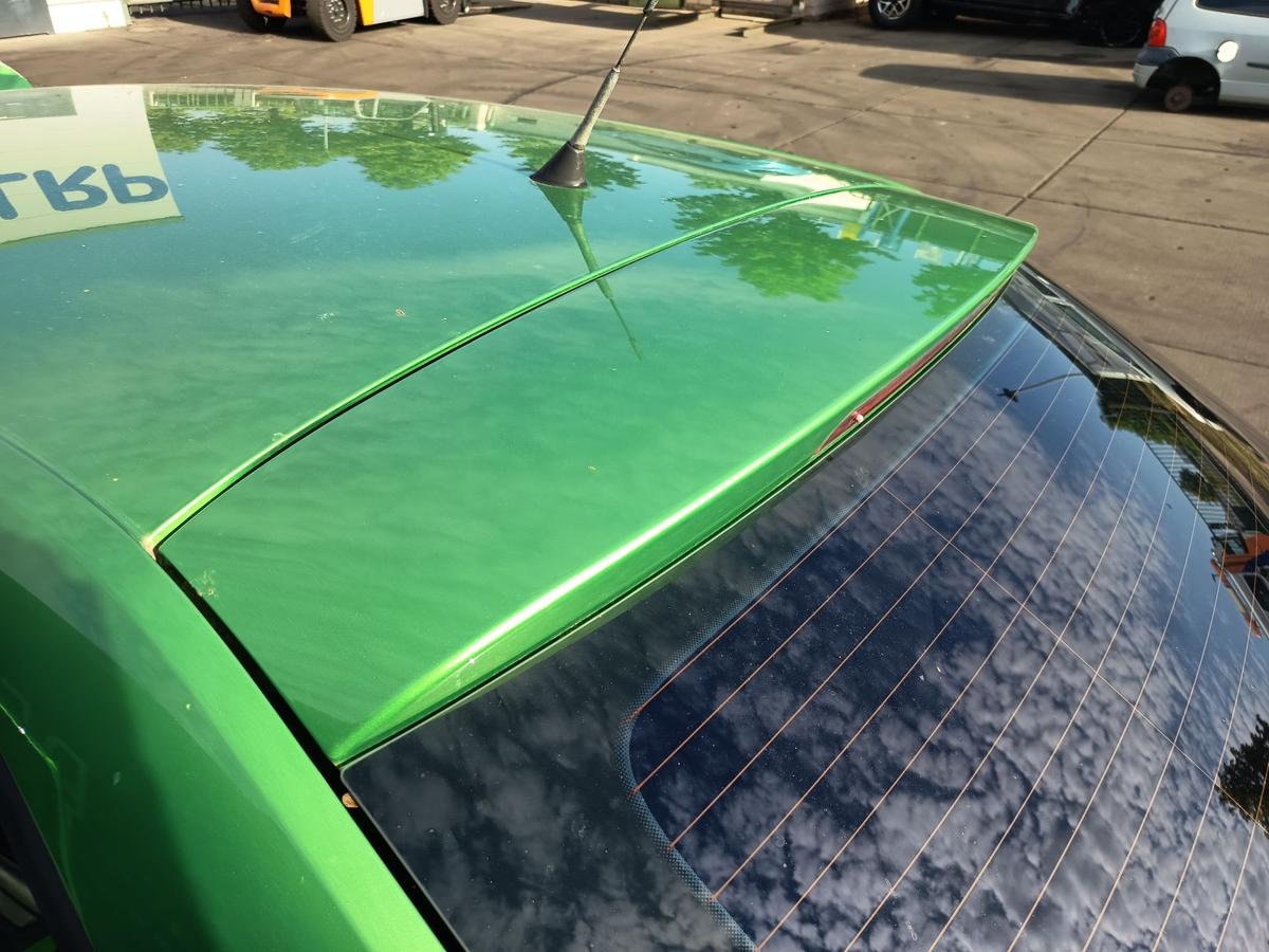 Skoda Rapid Spaceback original Heckklappe mit Scheibe F6Z Rallye gr&uuml;n Bj 2015