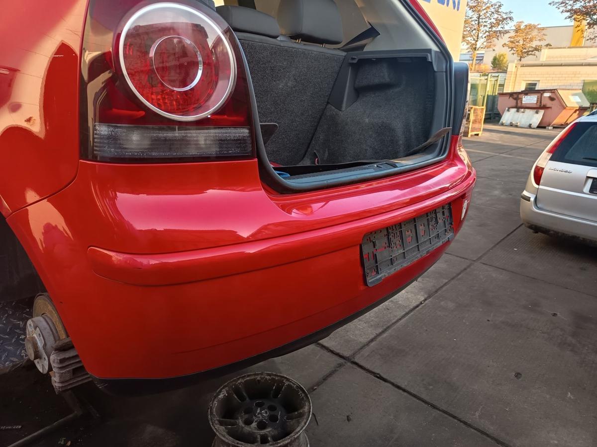 VW Polo 9N3 original Stoßstange Fänger hinten/Heck P3G Flashrot Bj 2006