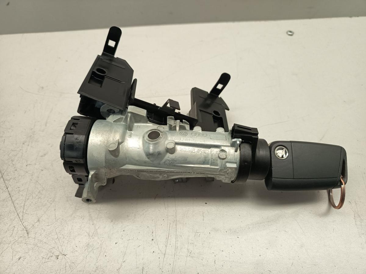 Skoda Rapid original Z&uuml;ndschloss mit Schl&uuml;ssel 1K0905851 Baujahr 2016