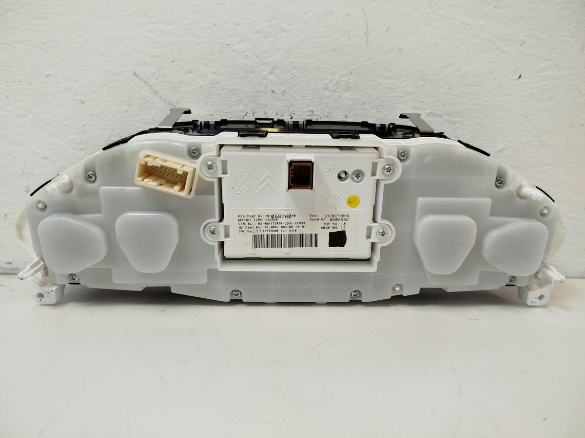 Peugeot 2008 I CU Tacho Kombiinstrument Benzin Cockpit OEM