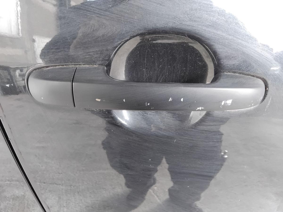 Hyundai i30 FD T&uuml;r vorn rechts Beifahrert&uuml;r koreanische Produktion Limo BJ2008