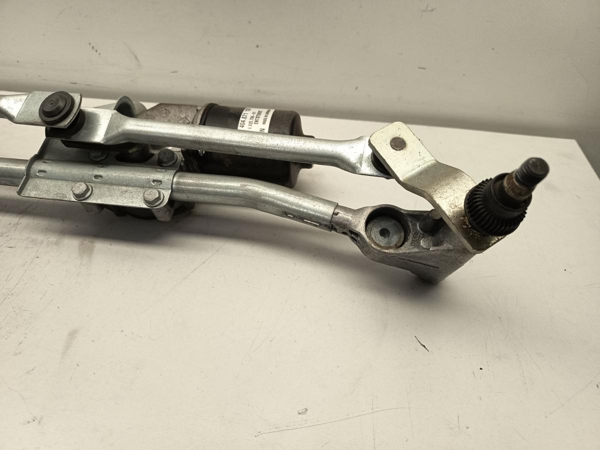 BMW 116I original Wischermotor mit Gest&auml;nge vorn Frontscheibe Baujahr 2005