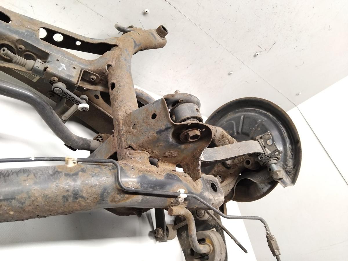 Audi A3 8P Facelift Hinterachse komplett 1.4TFSI 92kw Bj.2010