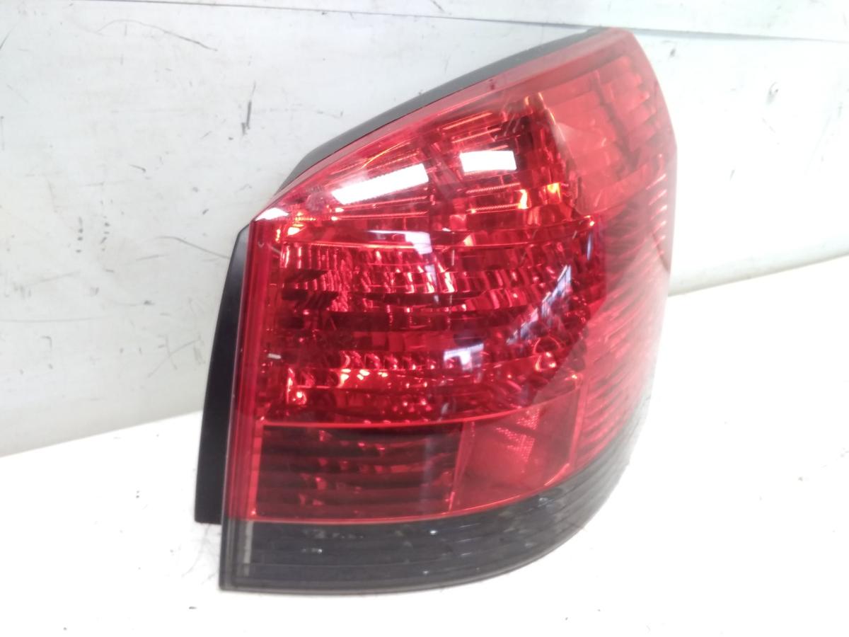 Opel Signum original R&uuml;ckleuchte Heckleuchte rechts mit Stecker Bj.2003
