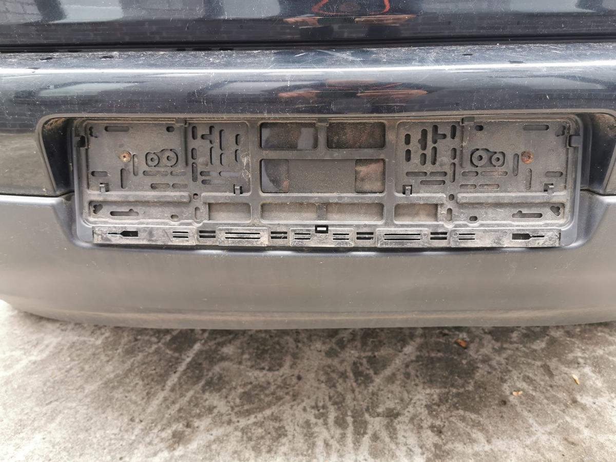VW Golf V 5 1K Stossfänger Stossstange Bumper hinten L041 Brillantschwarz 3 trg