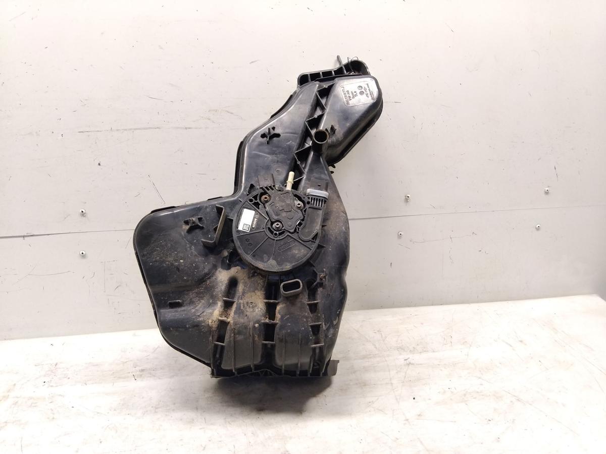 Seat Alhambra 7N original Reduktionsmitteltank Adbluetank mit Pumpe Bj.2015