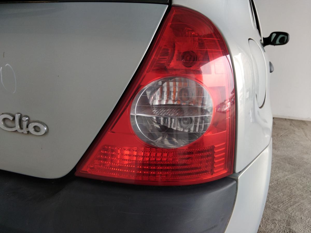 Renault Clio 2 Facelift original R&uuml;ckleuchte Heckleuchte rechts BJ2004 Phase 3