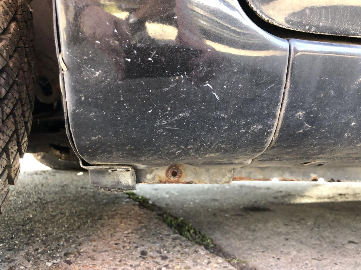 Subaru Justy 4 Typ M300F Kotfl&uuml;gel vorn links Fahrerseite Seitenwand schwarz