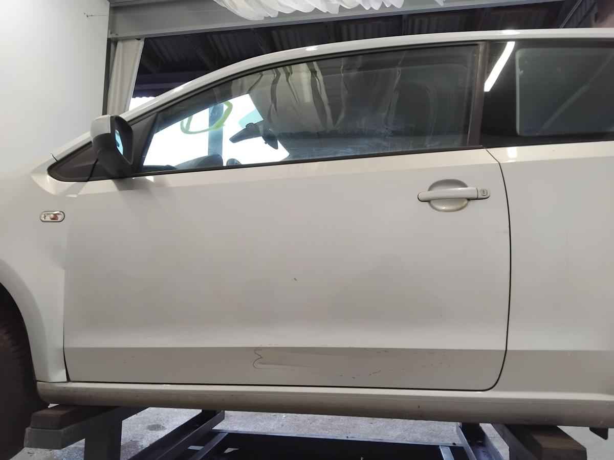 Skoda Citigo T&uuml;r vorn links Fahrert&uuml;r LA7W reflexsilbermetallic 3-t&uuml;rig BJ2012