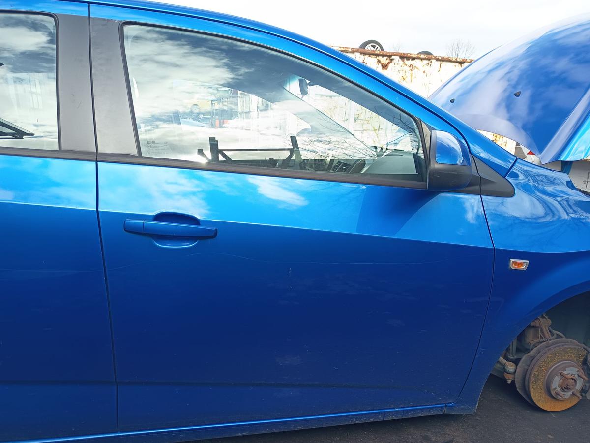 Chevrolet Aveo T300 Bj 2012 original Tür vorn rechts WA895T BIMINI BLUE