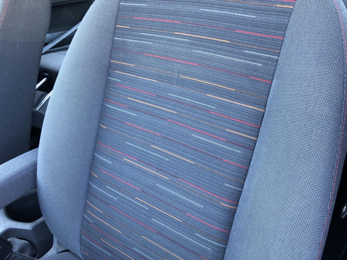 Ford C Max DM2 ab 07 Sitz vorn links Fahrersitz Stoff mit Muster Autositz