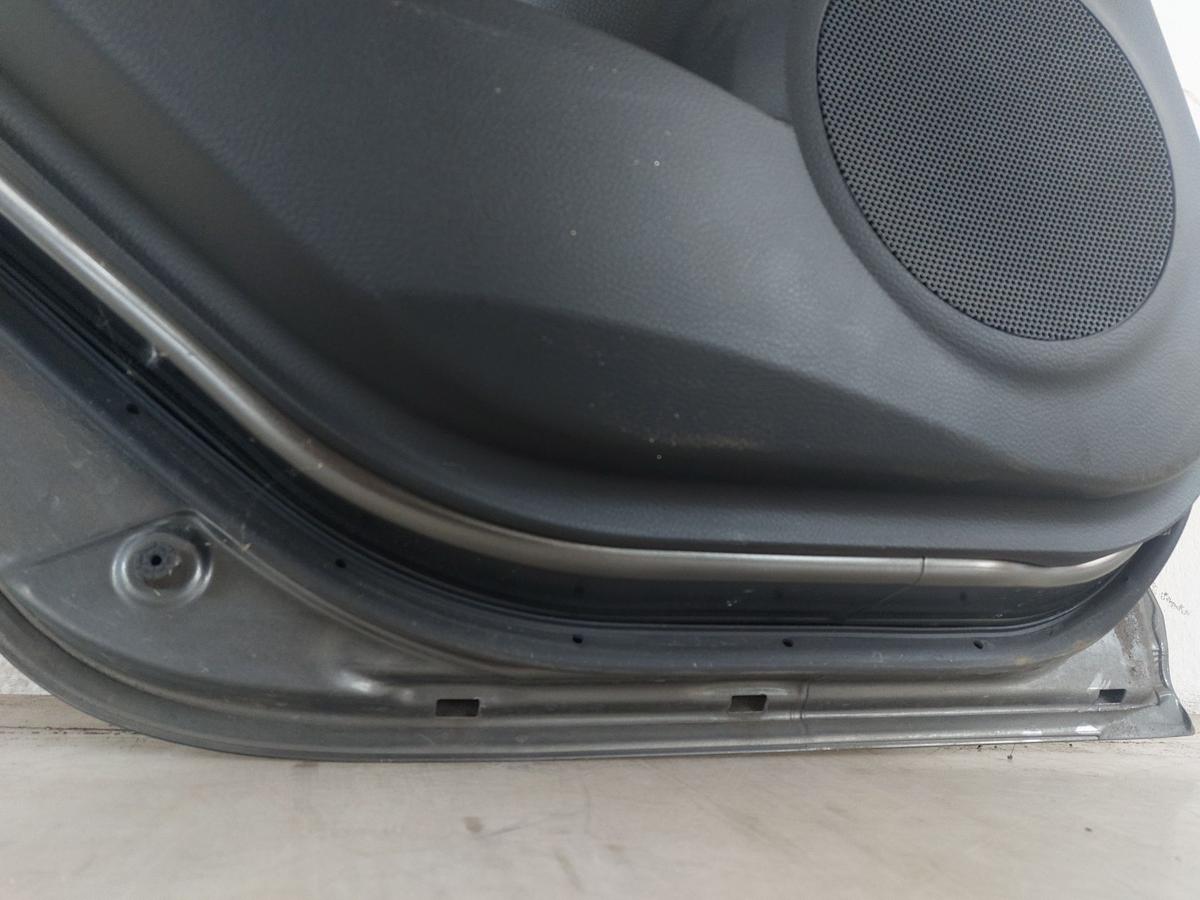 Mazda 3 BL T&uuml;r hinten links Fondt&uuml;r im Rohbau 5-t&uuml;rer Fliessheck graumet.