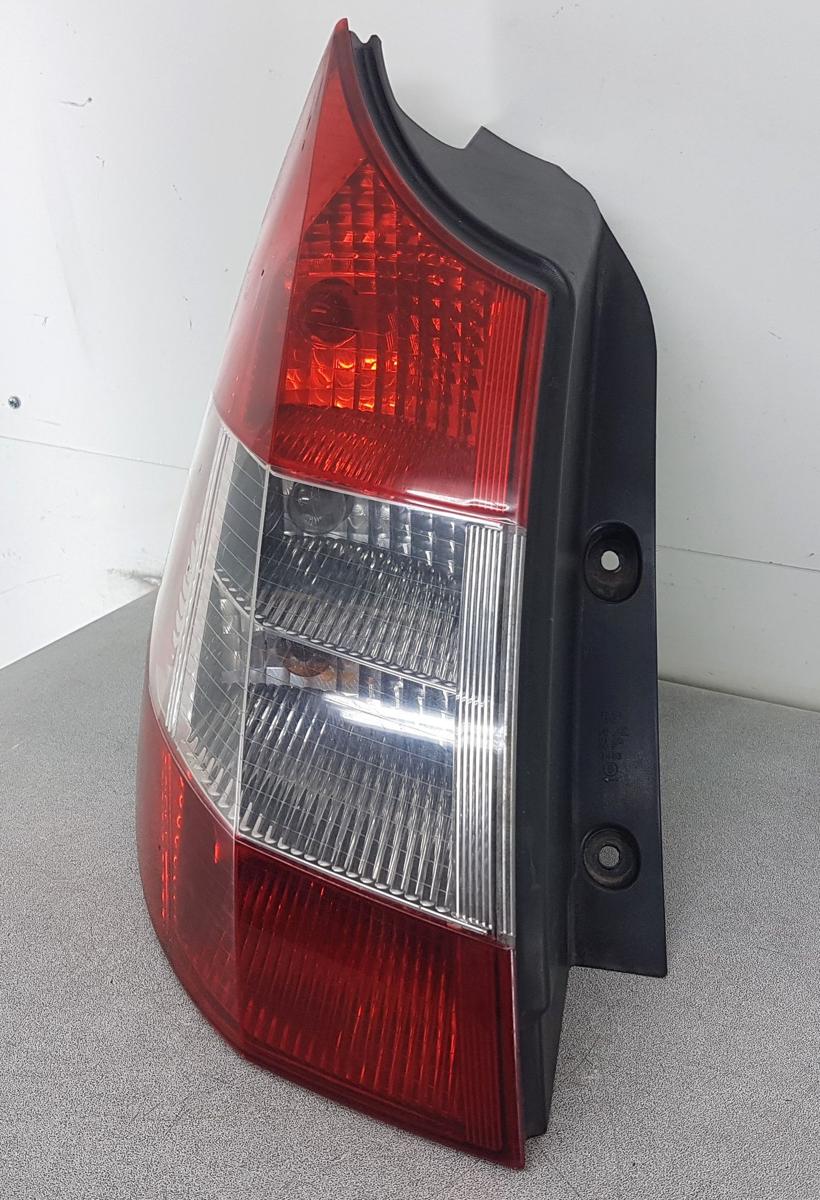 Renault Scenic II Rückleuchte Rücklicht links 8200493374 Bj2005 Modell 05 bis 06