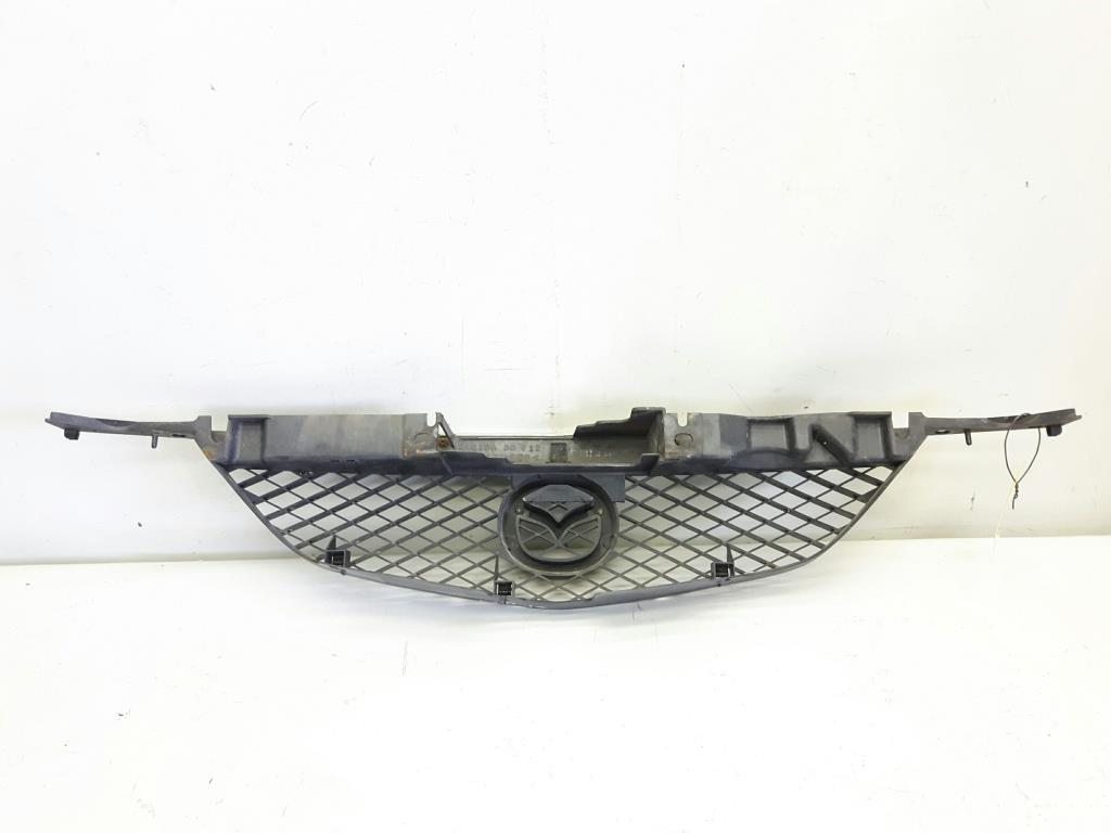 Mazda Premacy Grill Kühlergrill C10050712 Chrom schwarz BJ2000