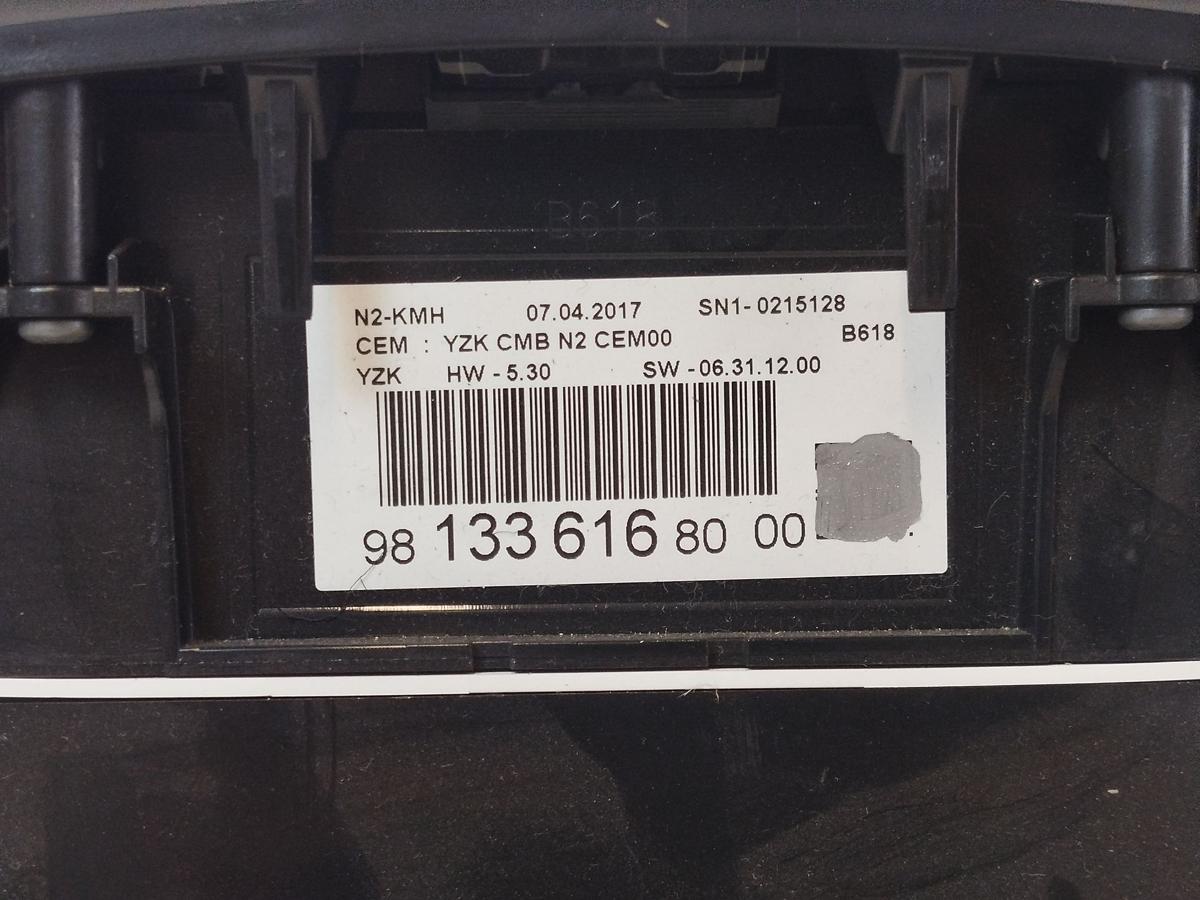 Citroen C3 III SX ab17 Kombiinstrument Tacho 1.2 Benzin 60kw Cockpit OEM