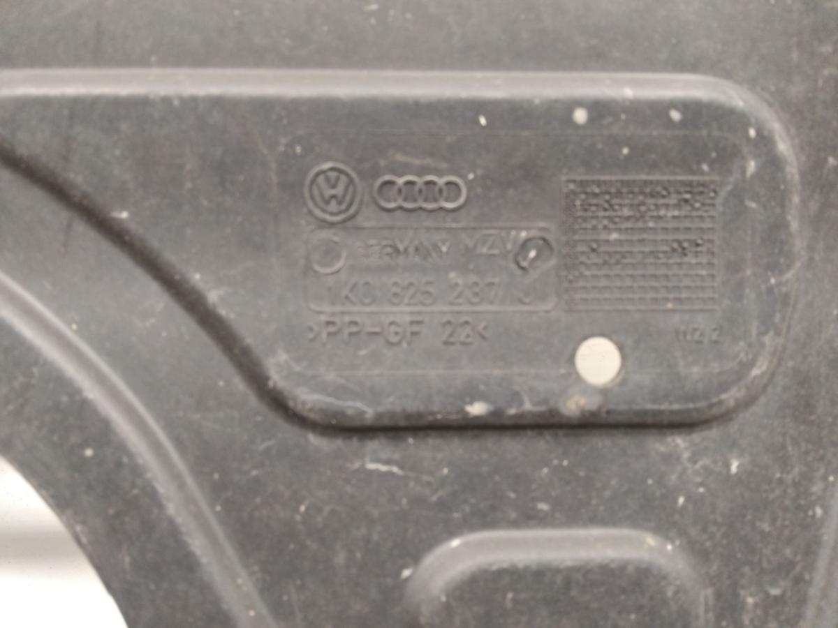 Audi A3 8P Facelift original Plastik Motorunterschutz 1.4TFSI 92kw CAXC Bj.2010