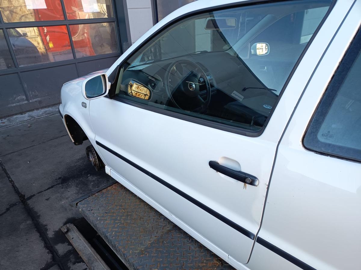 VW Polo 6N2 3t&uuml;rer original T&uuml;r links Fahrer B9A Candywei&szlig; Bj 2000