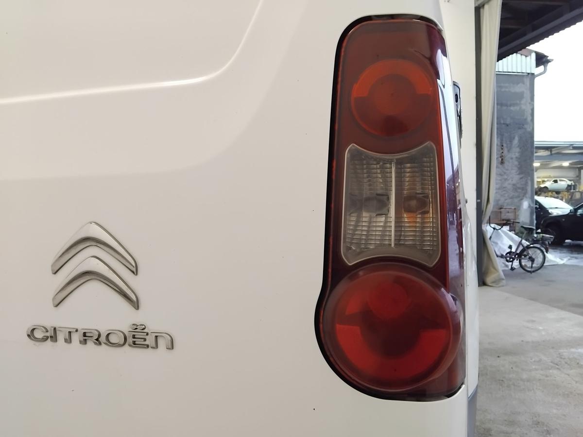 Citroen Berlingo 2 B9 Kasten original Rückleuchte Schlussleuchte rechts BJ2015