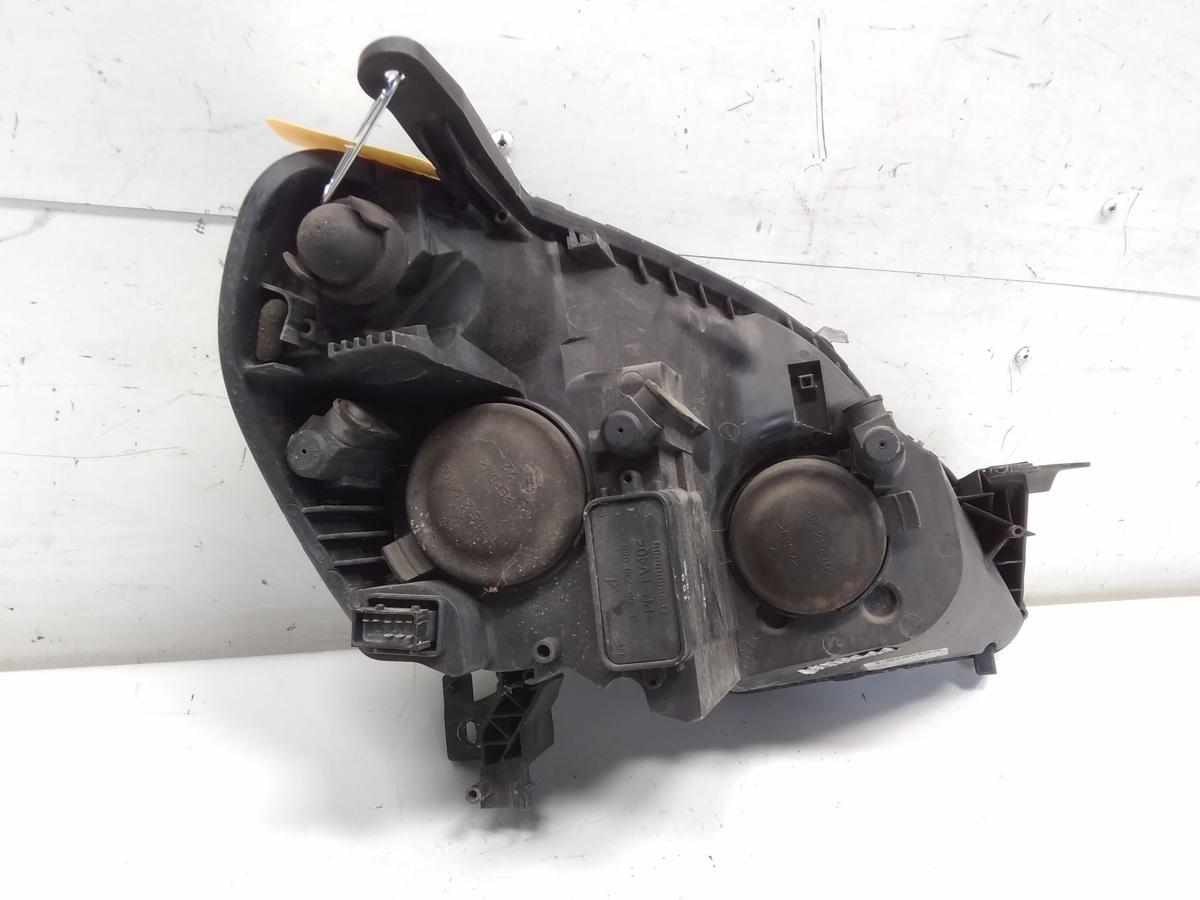 Opel Zafira B original Scheinwerfer vorn links grau Halogen mit LWR BJ2006