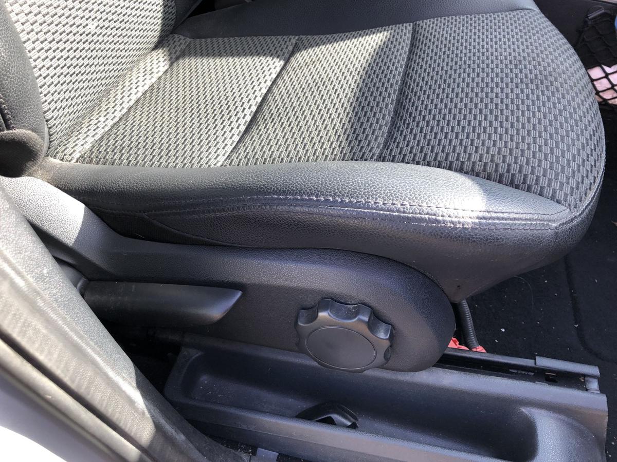 Mercedes A Klasse W169 ab 08 Sitz vorn rechts Beifahrersitz 5 türer Kunstleder