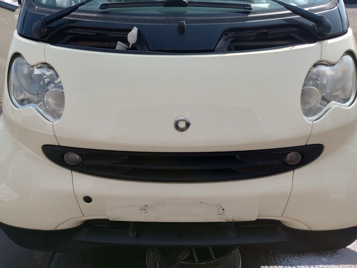 Smart 450 Coupe original Sto&szlig;stange Stossf&auml;nger vorn Mitte Elfenbein Bj 2006