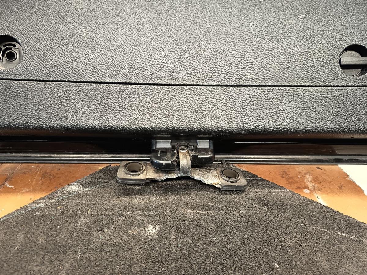 VW Passat 3C Baujahr 2007 original Heckklappe Maritimblau-LA4E