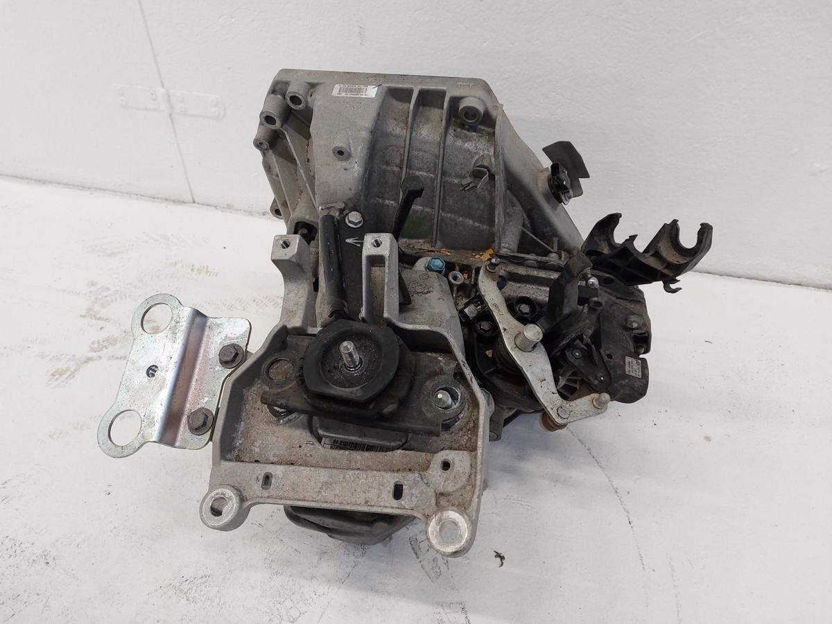 Nissan Micra K14 Getriebe 5 Gang Schaltgetriebe JR5072 nur 25tkm 1.0 74kw