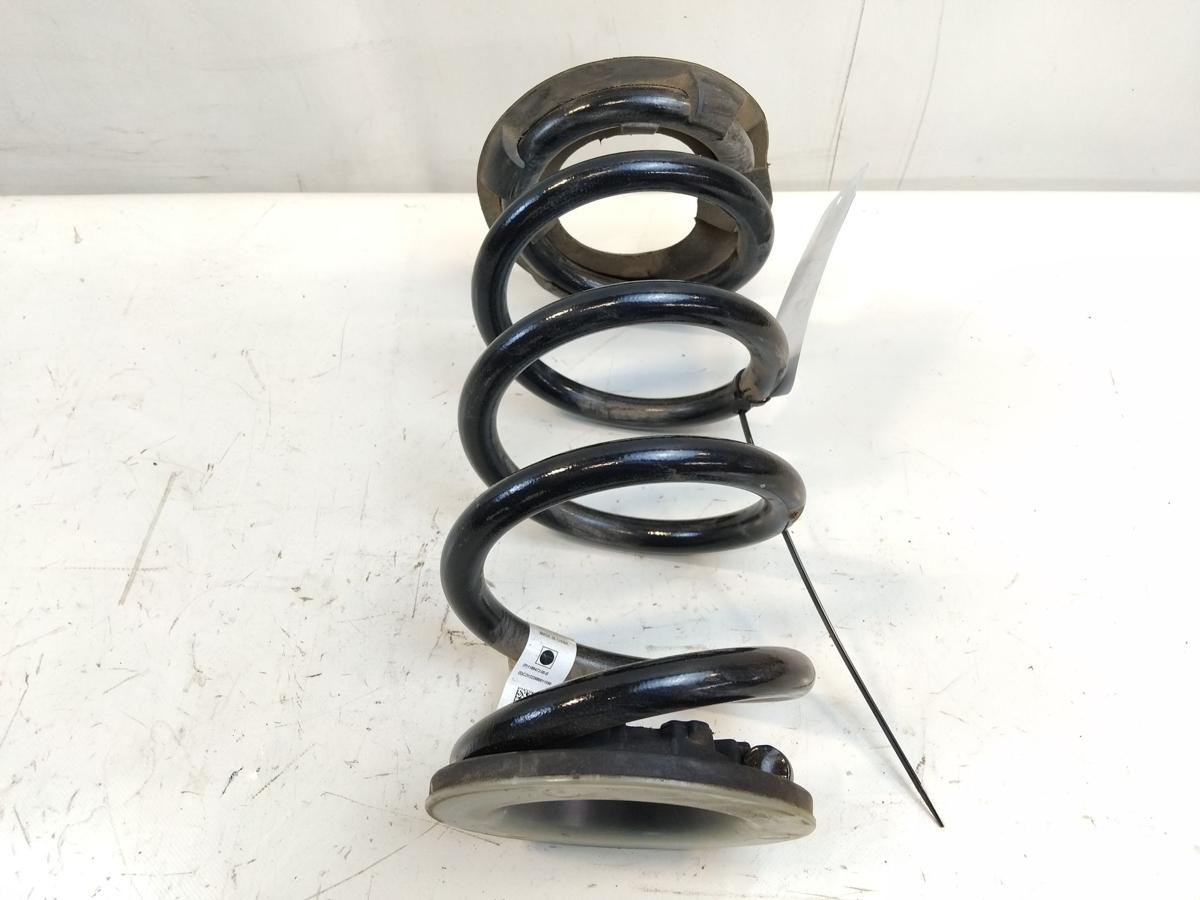 Tesla Model Y RWD original Schraubenfeder Hinterachse 1188472-00-B Bj.2023