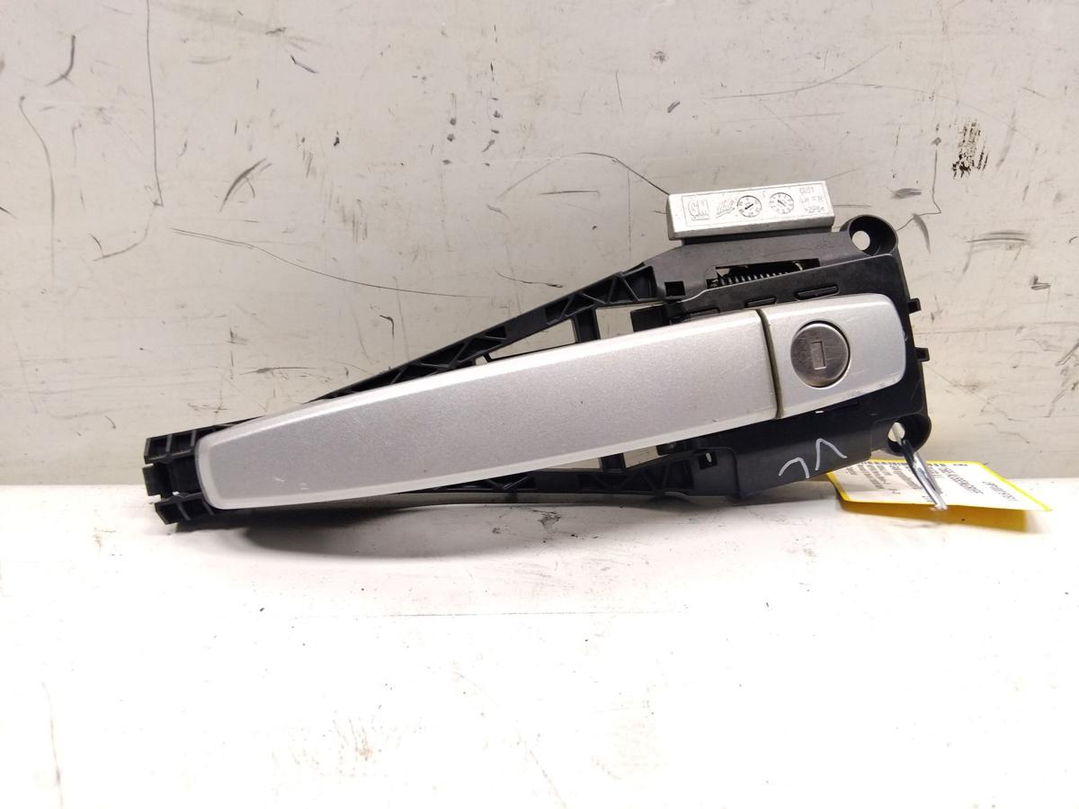 Opel Meriva B original T&uuml;rau&szlig;engriff vorn links argonsilbermetallic Z176 BJ2013