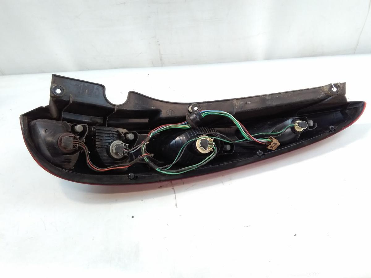 Nissan Almera Tino original Rückleuchte Heckleuchte links Bj.2002
