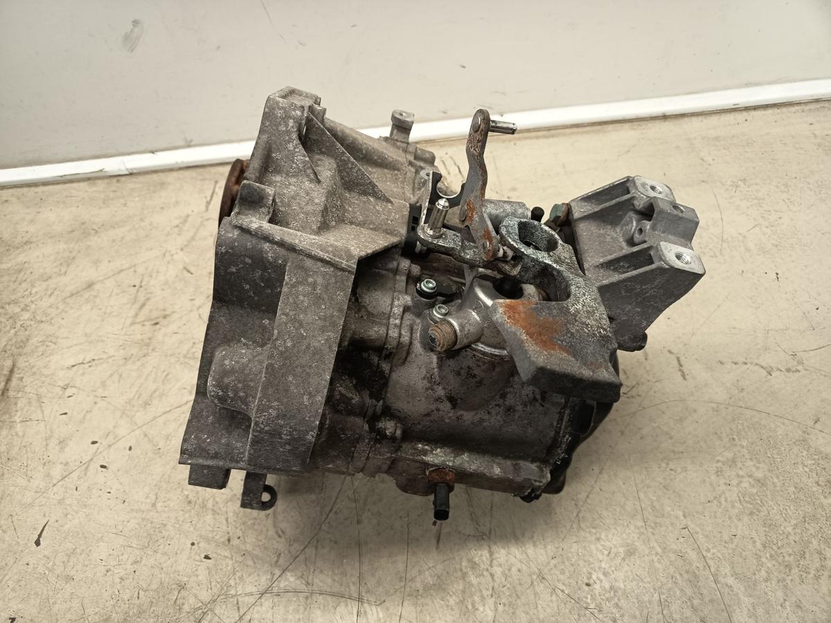 VW Golf V original Schaltgetriebe 5G 1.4l 55kW Benzin FXQ Baujahr 2003