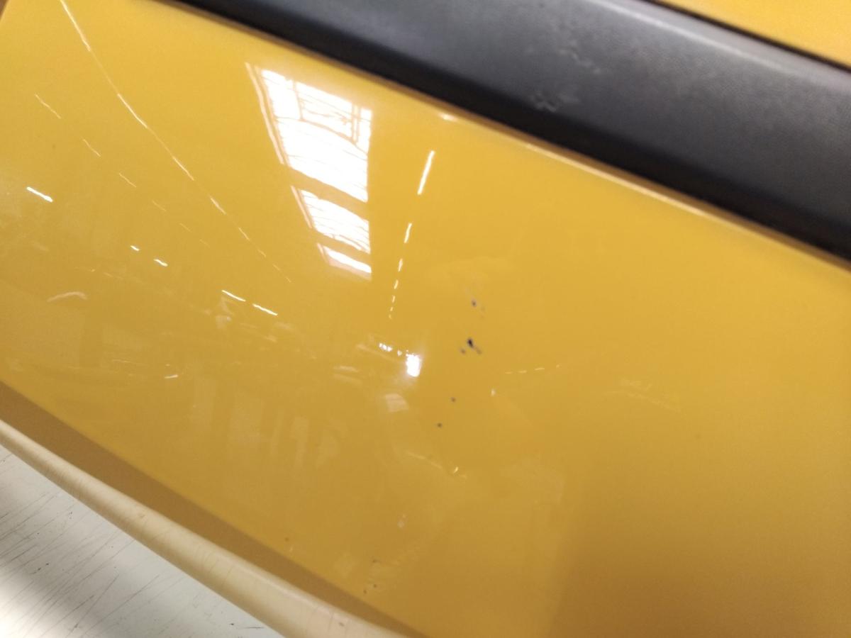 Opel Corsa C Facelift original Sto&szlig;stange Sto&szlig;f&auml;nger hinten gelb Z40K Bj.2006