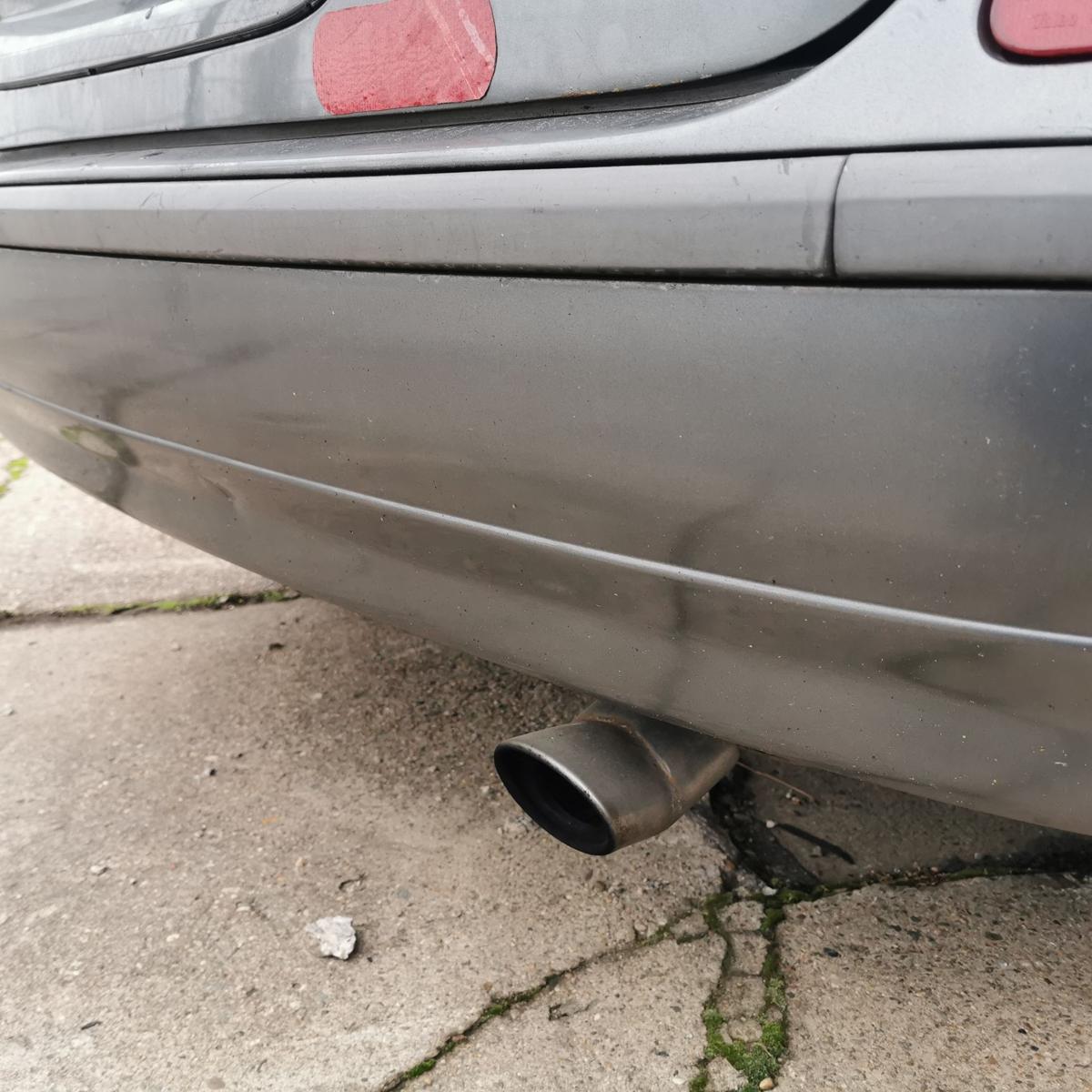 Nissan Almera Tino V10 Stossstange Stossfänger Bumper hinten KY5 Techno Grey Met