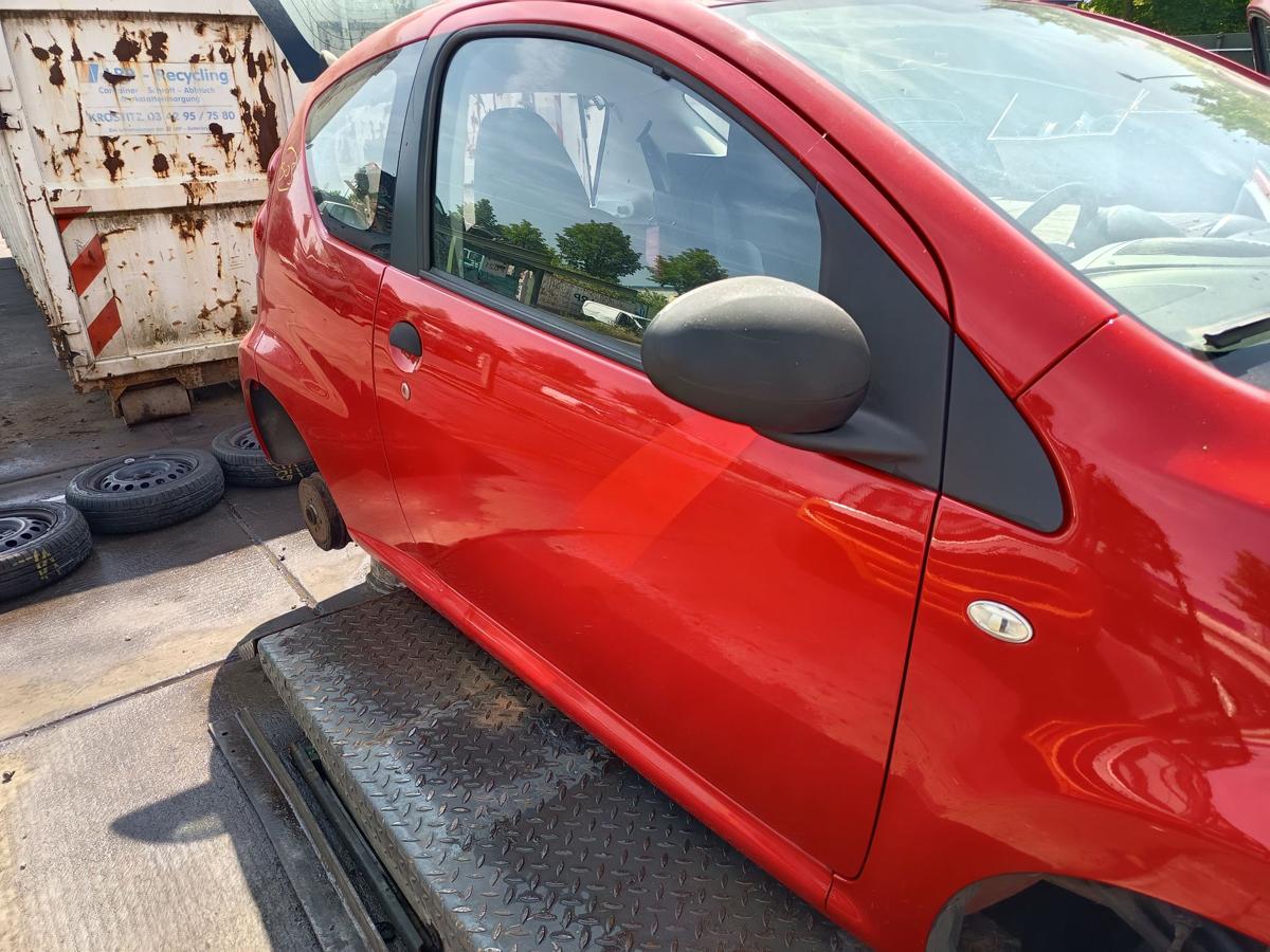 Peugeot 107 original Tür rechts Beifahrer KJH Scarletrot Bj 2008