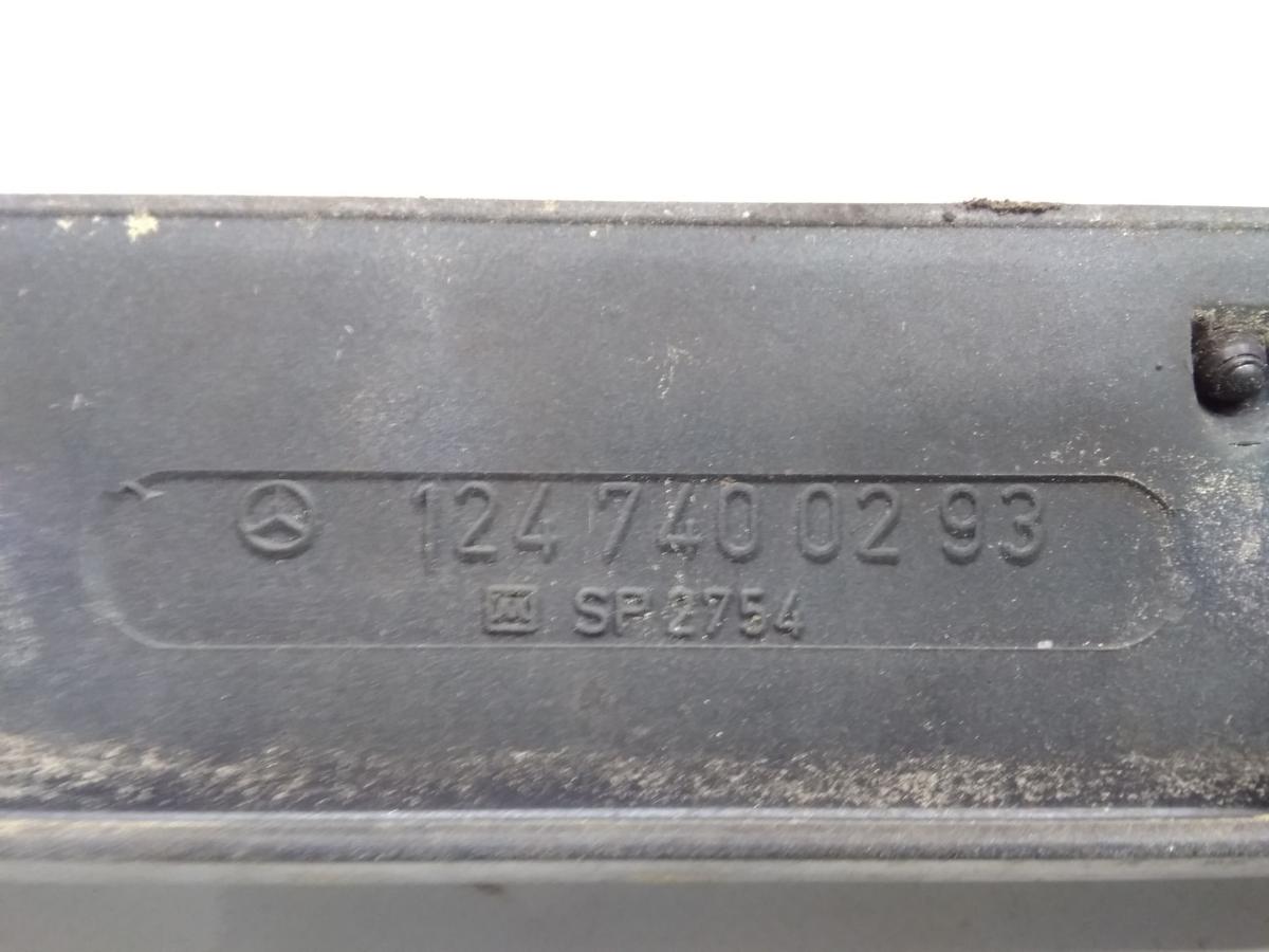 Mercedes S124 T124 T-Modell original Griffleiste Heckklappe unten Bj.1994