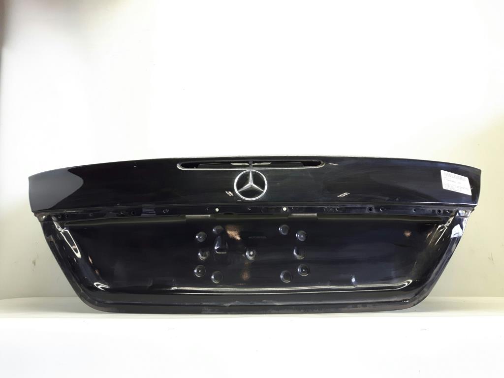 Mercedes W211 BJ2006 Heckklappe Kofferraumdeckel Limousine schwarz C197