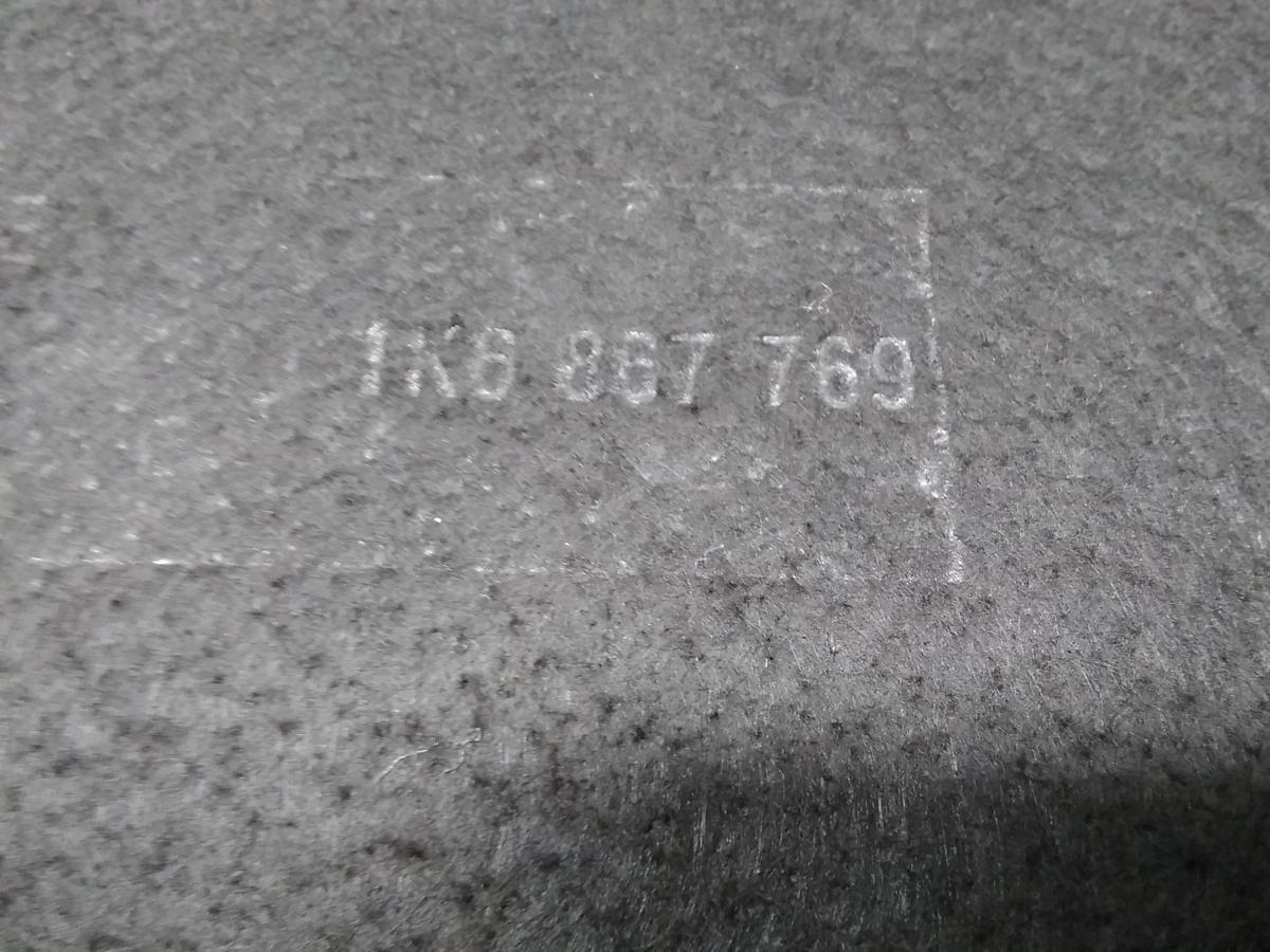 VW Golf 5 1K original Hutablage Kofferraumabdeckung mit Netz Flie&szlig;heck BJ2008