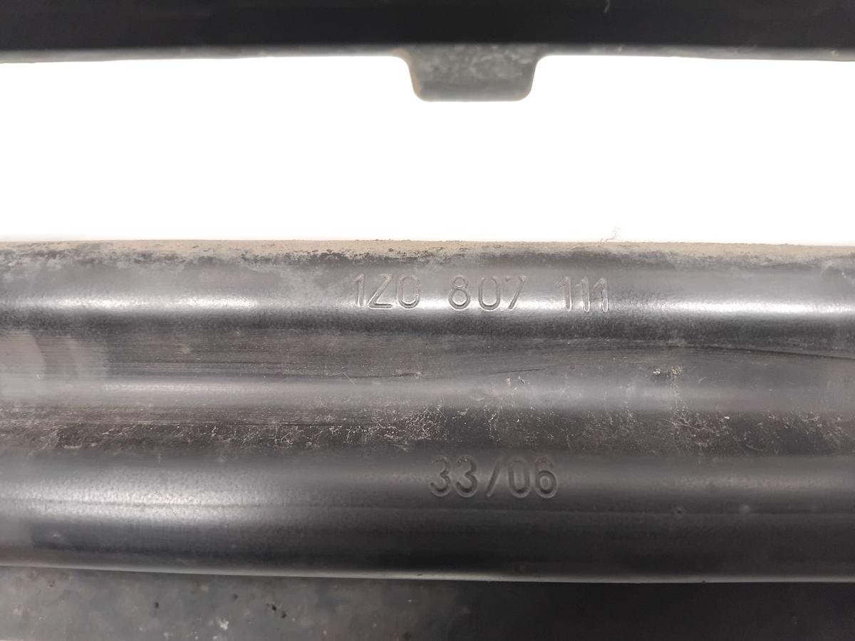 Skoda Octavia 1Z original Tr&auml;ger Verst&auml;rkung Sto&szlig;f&auml;nger Sto&szlig;stange vorn BJ2006