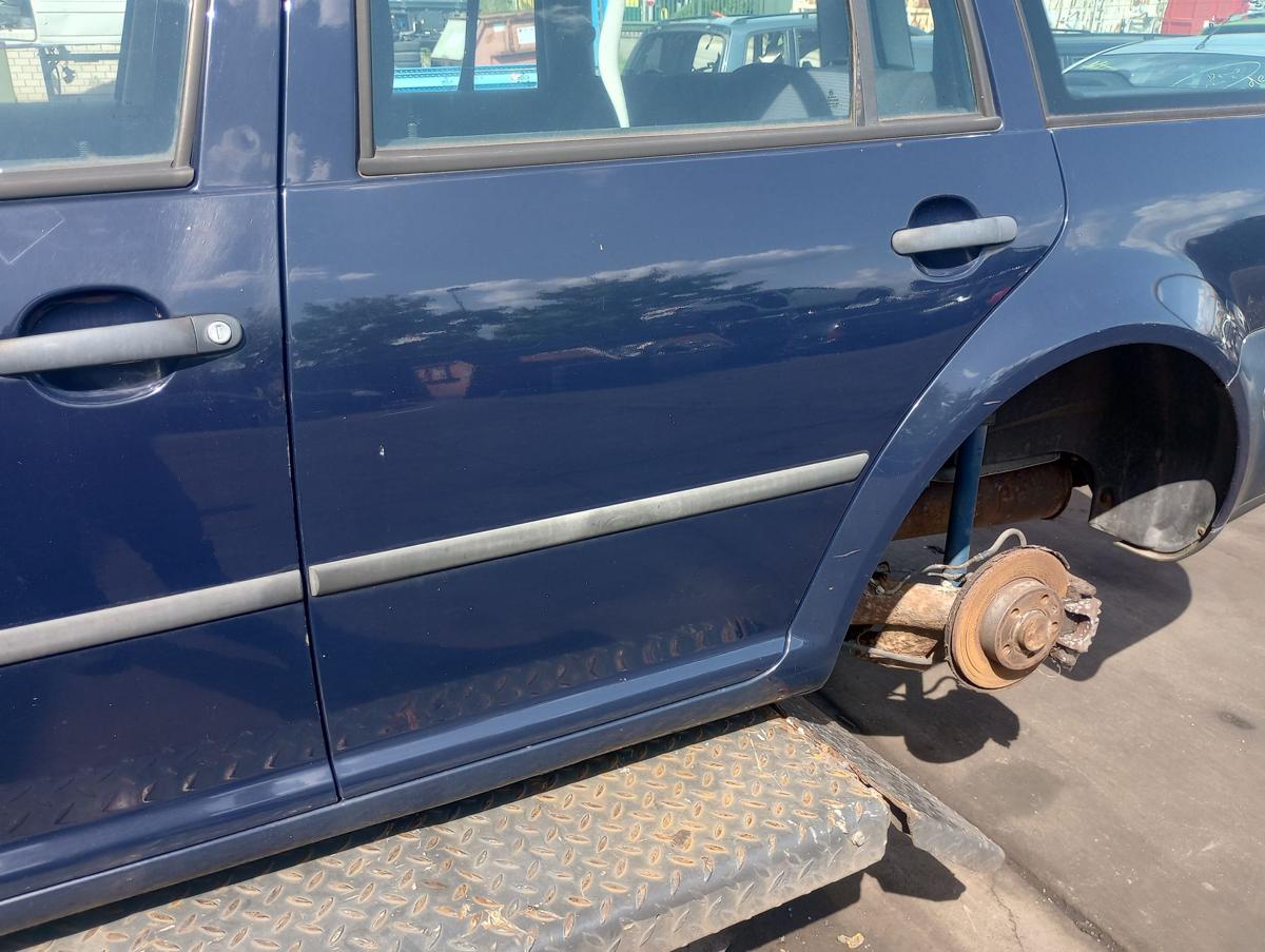 VW Golf VI 4 Variant orig Tür hinten links Fahrerseite LA5G Blau Bj 2000