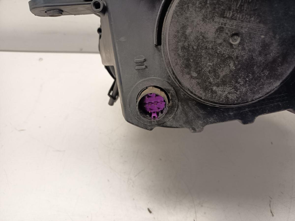 Opel Combo D original Scheinwerfer rechts Halogen Bj 2012