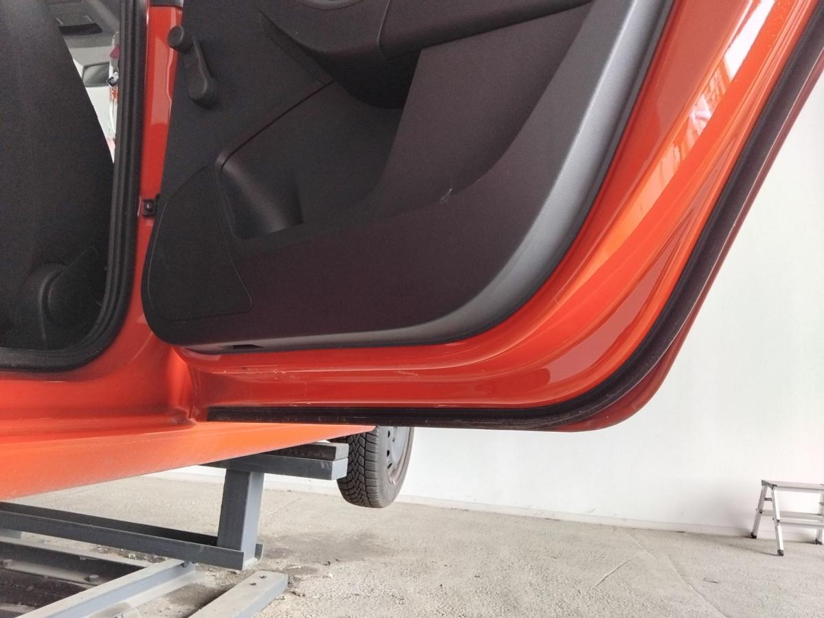Seat Toledo 4 KG original Tür hinten rechts LF3K Passion Red BJ2015
