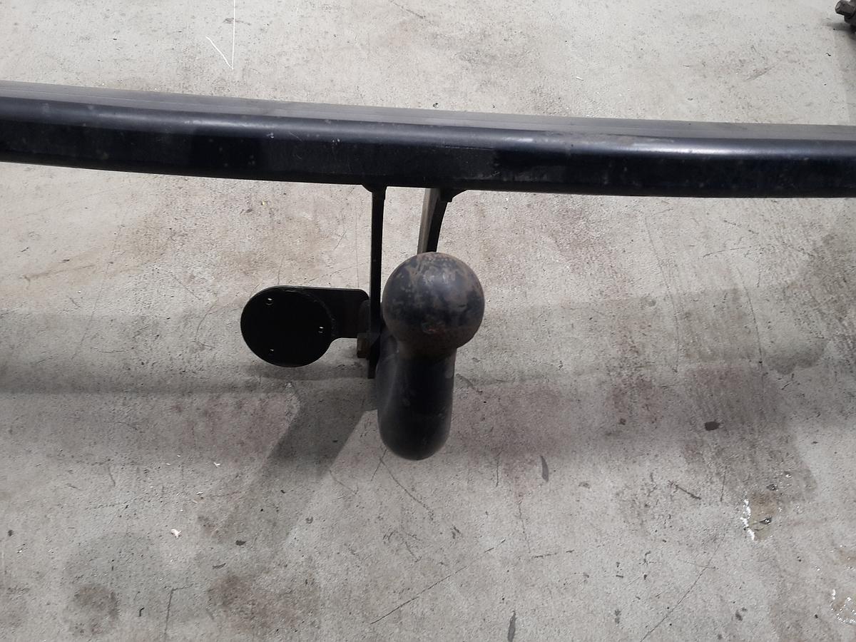 Ford Focus DYB Kombi org Anh&auml;ngerkupplung 5TRG 999ccm 74kw Bj 2014