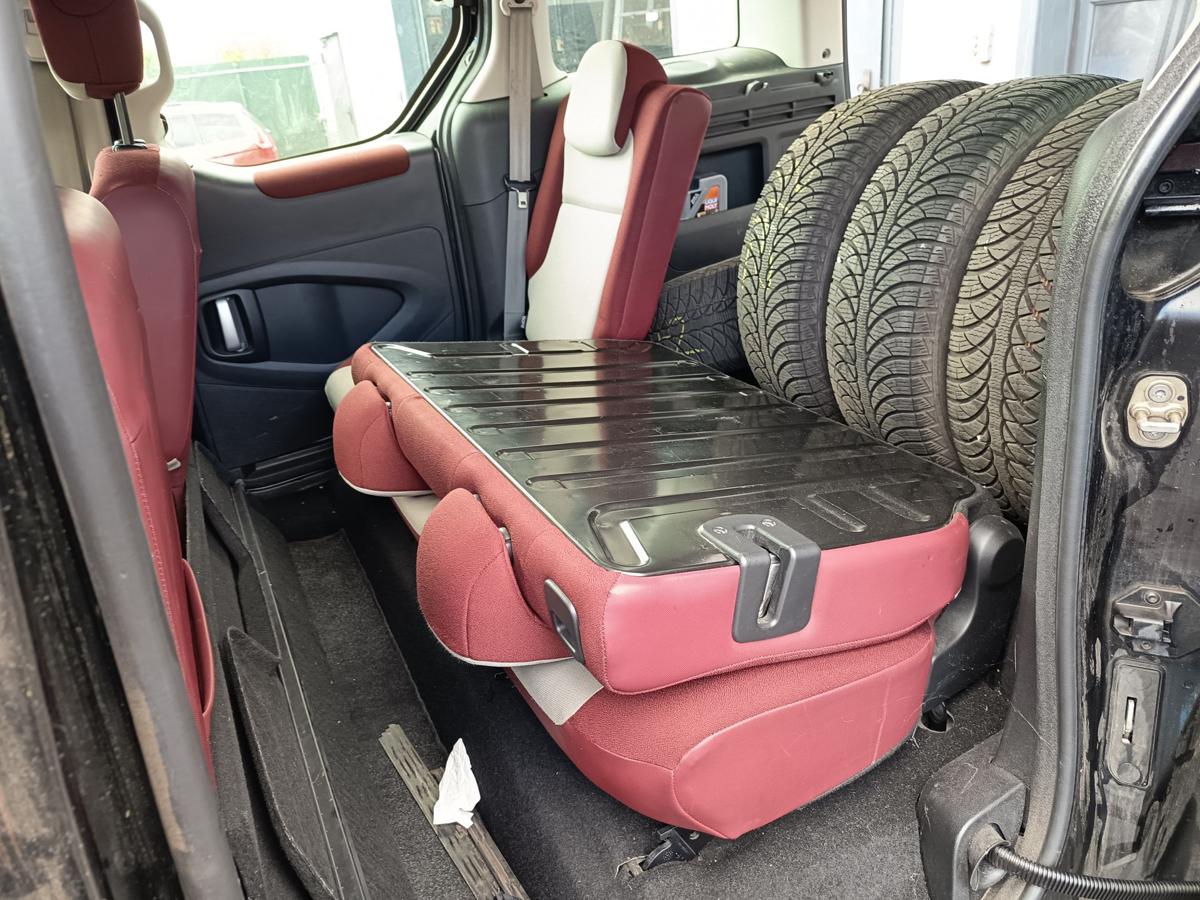 Citroen Berlingo II B9 Multispace orig Rücksitz Rückbank Stoff Bj 2011 Citroen Berlingo II B9 Multispace orig Rücksitz Rückbank Stoff Bj 2011