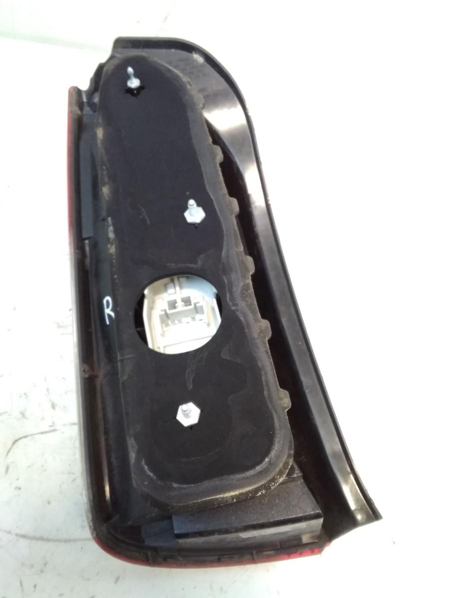 Lancia Musa Facelift original R&uuml;ckleuchte Heckleuchte rechts LED Bj.2009